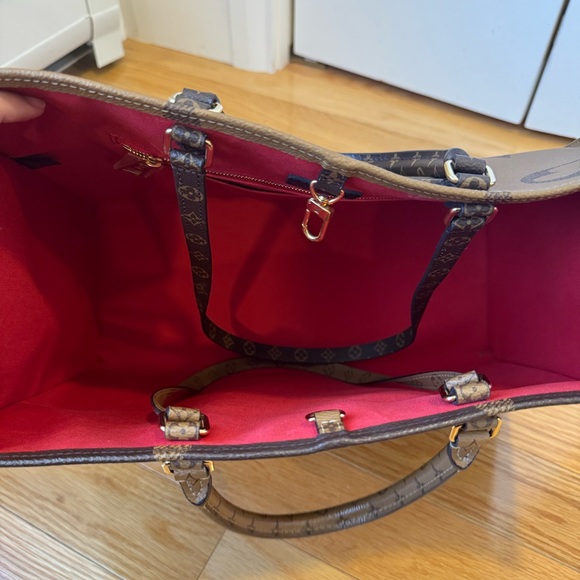 Louis Vuitton On The Go GM - Picture 2 of 8